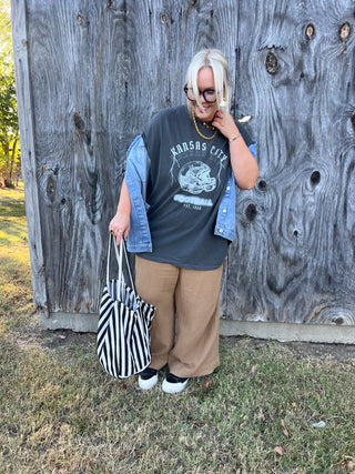shock of it kansas city graphic tee