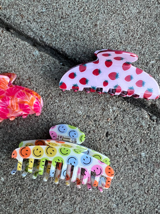 berry berry hair clip