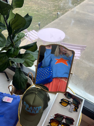 stand out stud royal purse