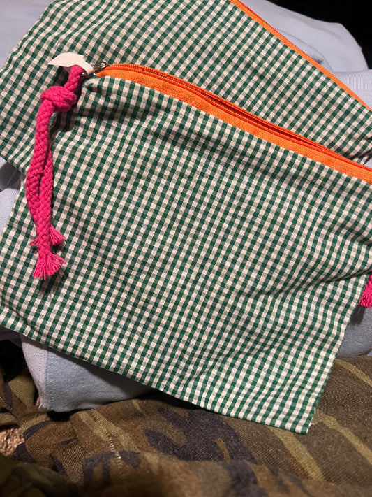 small little cutie pouch