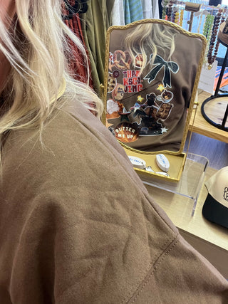 very vintage Thanksgiving sweatshirt