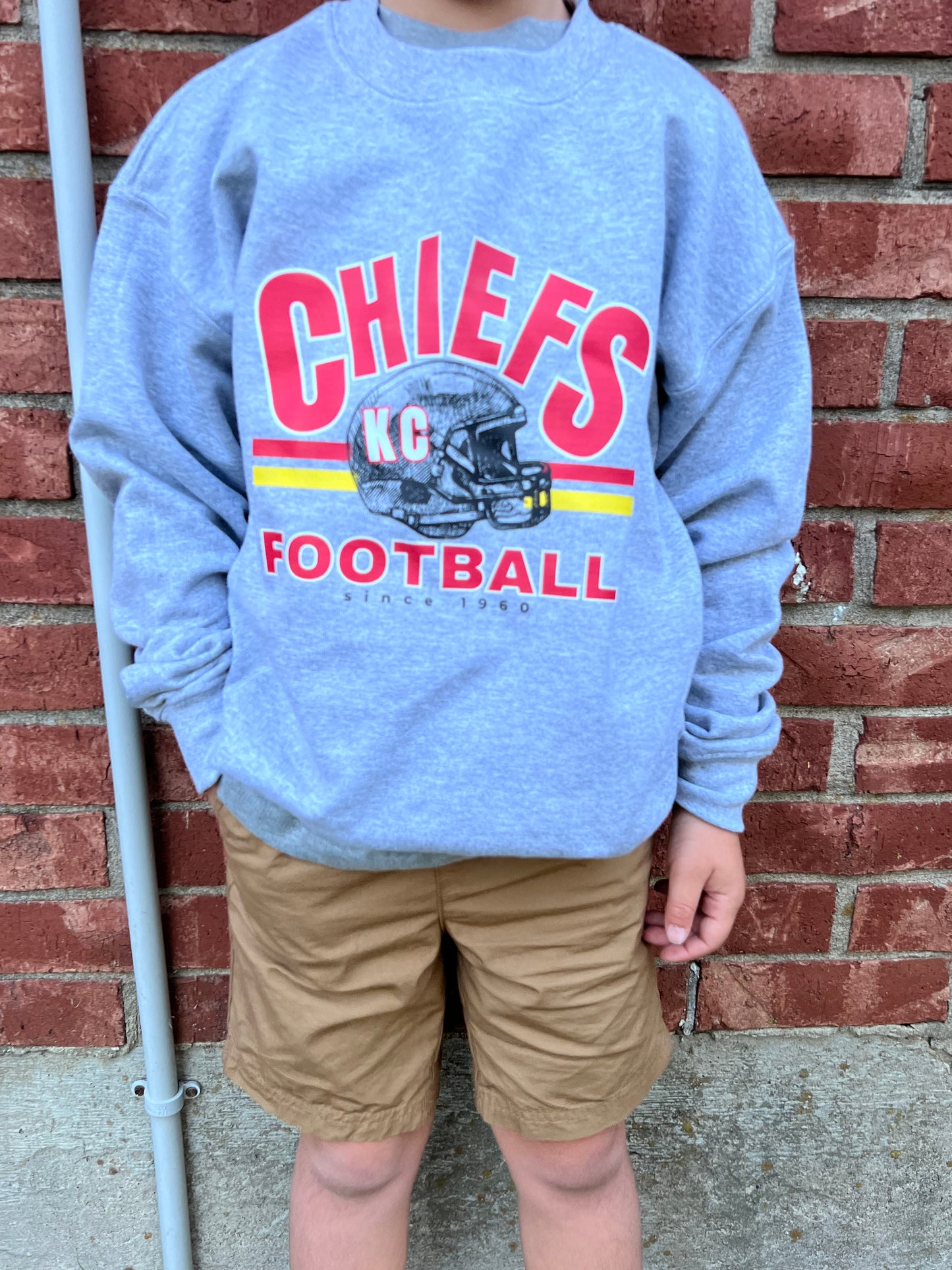 chiefs bold football sweatshirt (all sizing)