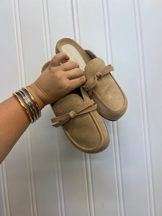 stevie | almond fall loafer