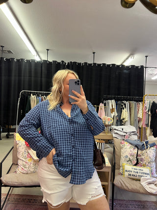 the rigid destroy white extended denim shorts