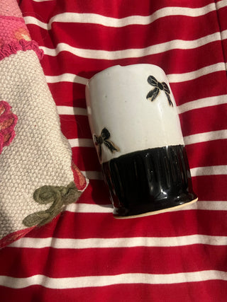 bow girlie ceramic mug