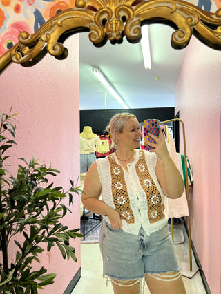 the rigid magic cute extended denim shorts