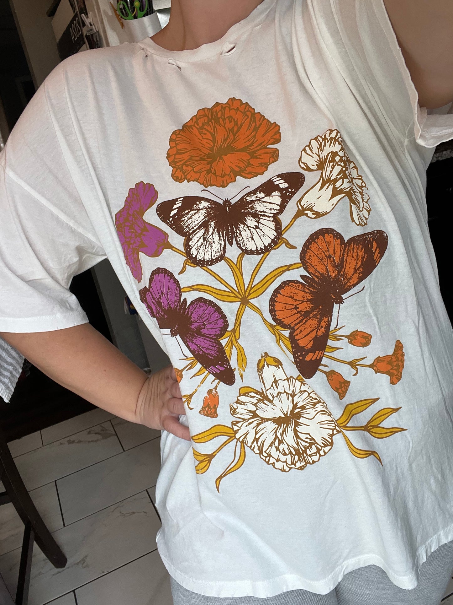 flower power graphic tee - M